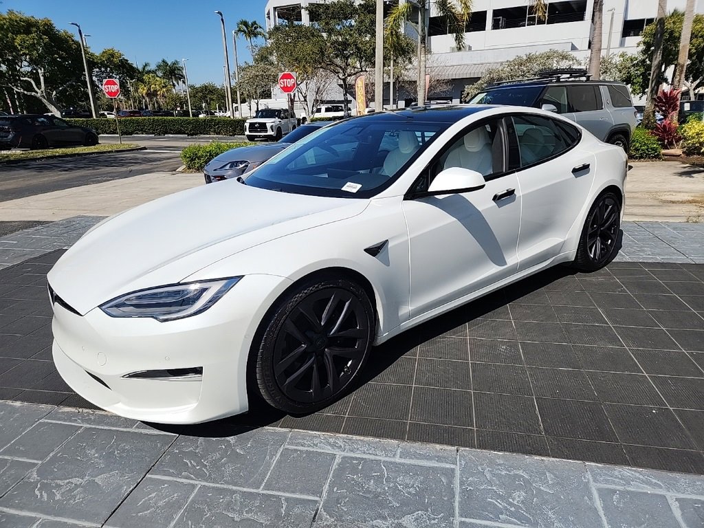 Used 2021 Tesla Model S Plaid image 14