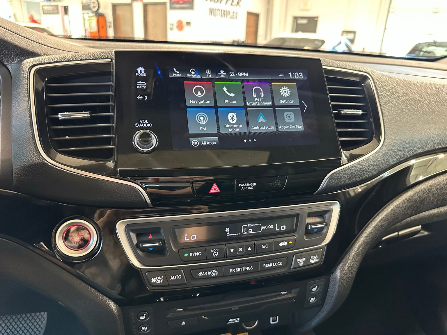 Used 2020 Honda Pilot Elite image 24