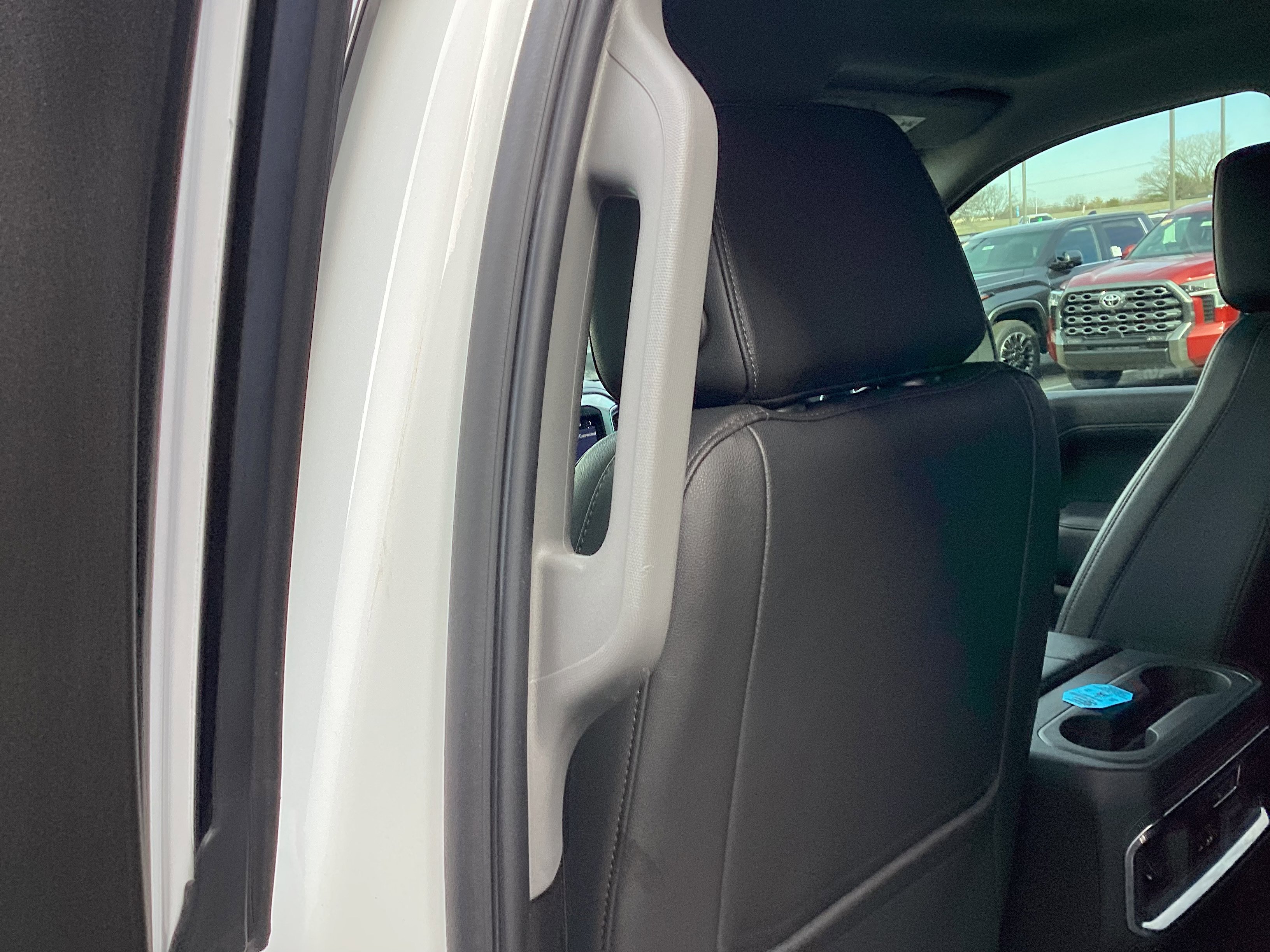 Used 2021 Chevrolet Silverado 1500 LTZ image 22