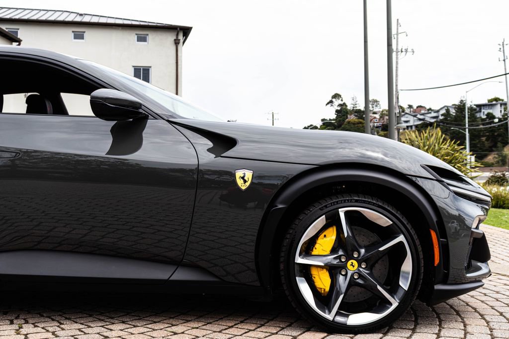 Certified 2025 Ferrari Purosangue AWD/4WD image 16