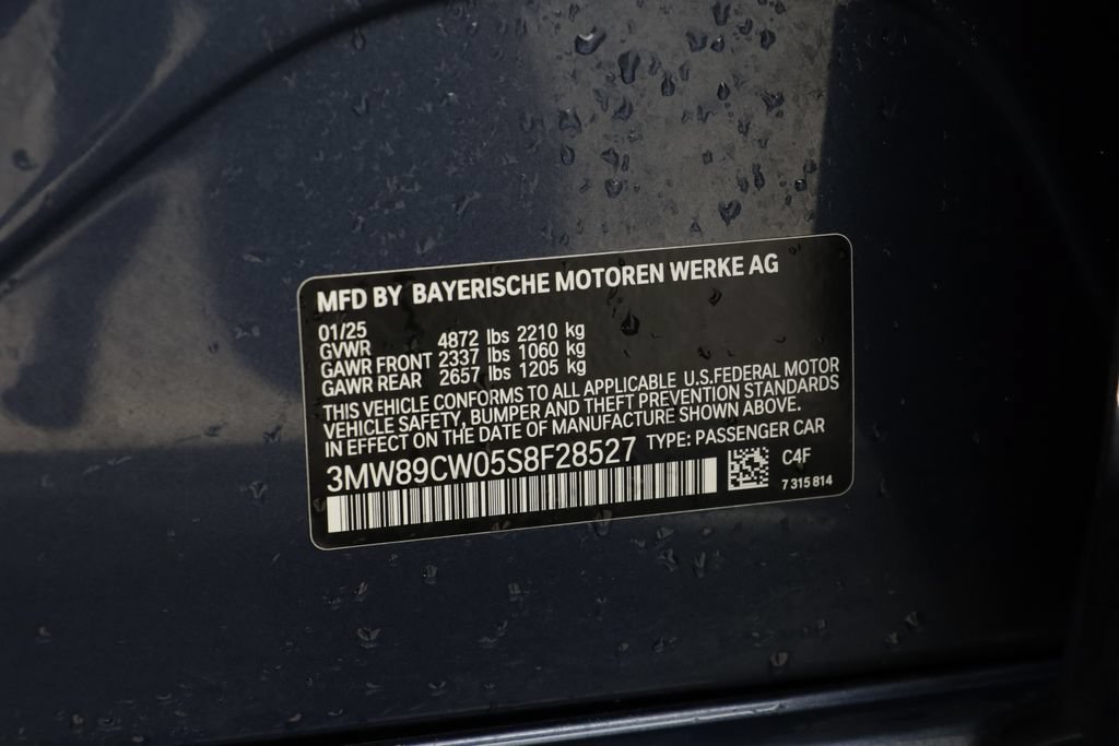 Used 2025 BMW 330i xDrive Sedan AWD/4WD image 25