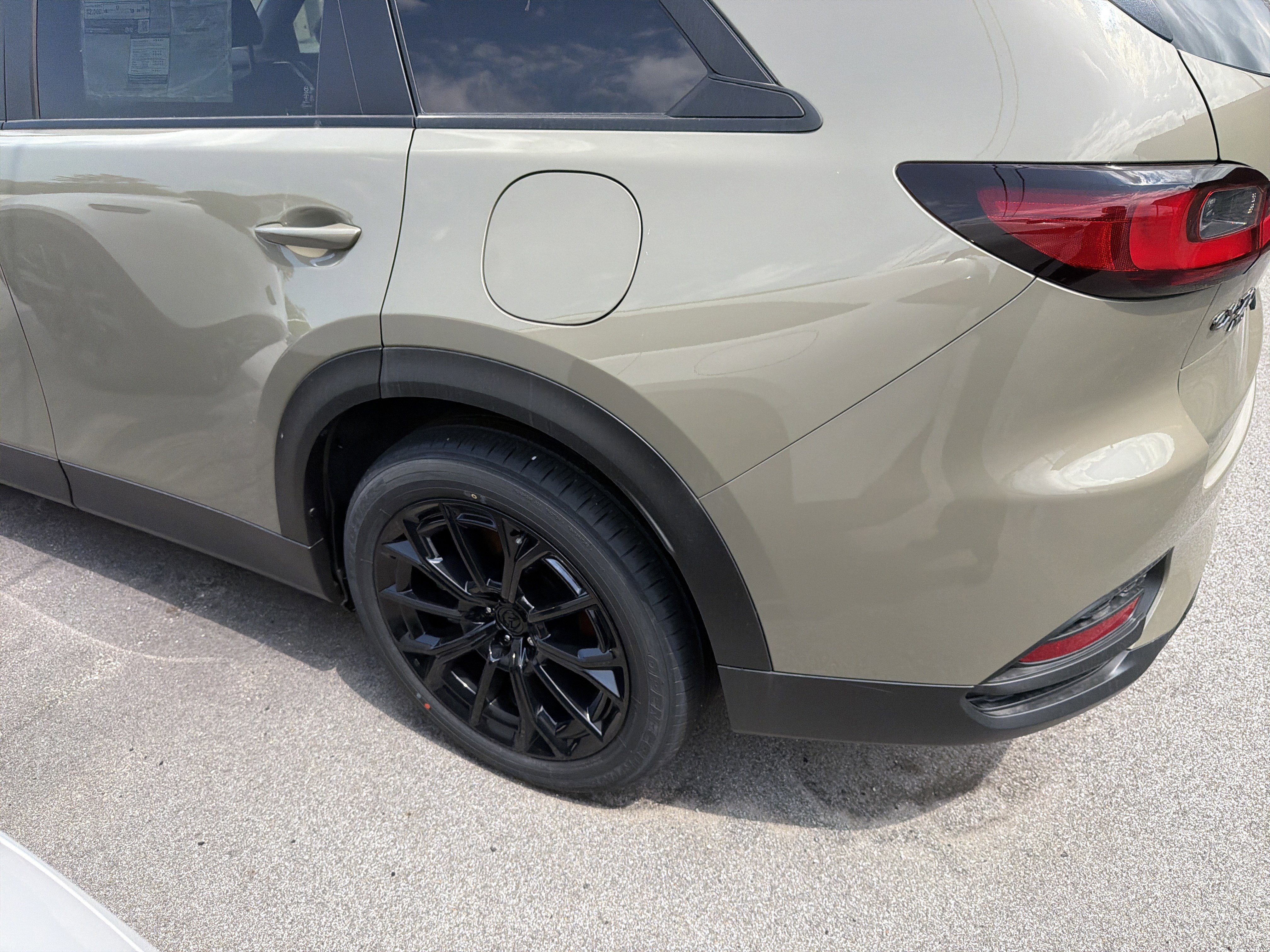 New 2026 MAZDA CX-70 3.3 Turbo w/ Preferred Package AWD/4WD image 19