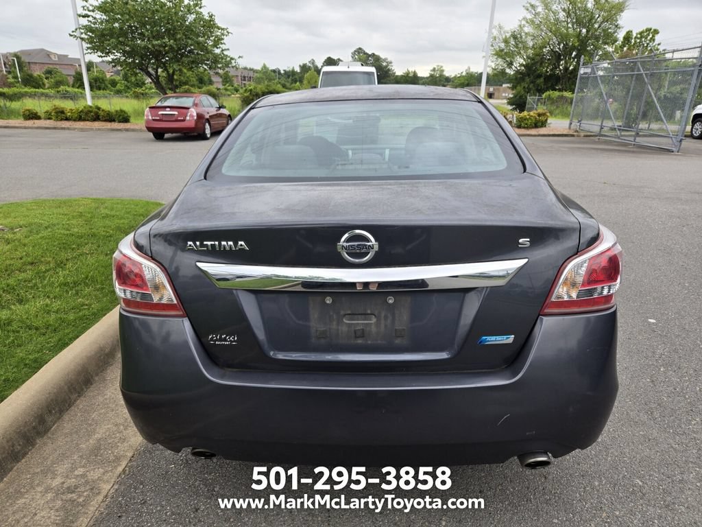 Used 2013 Nissan Altima 2.5 S FWD image 6