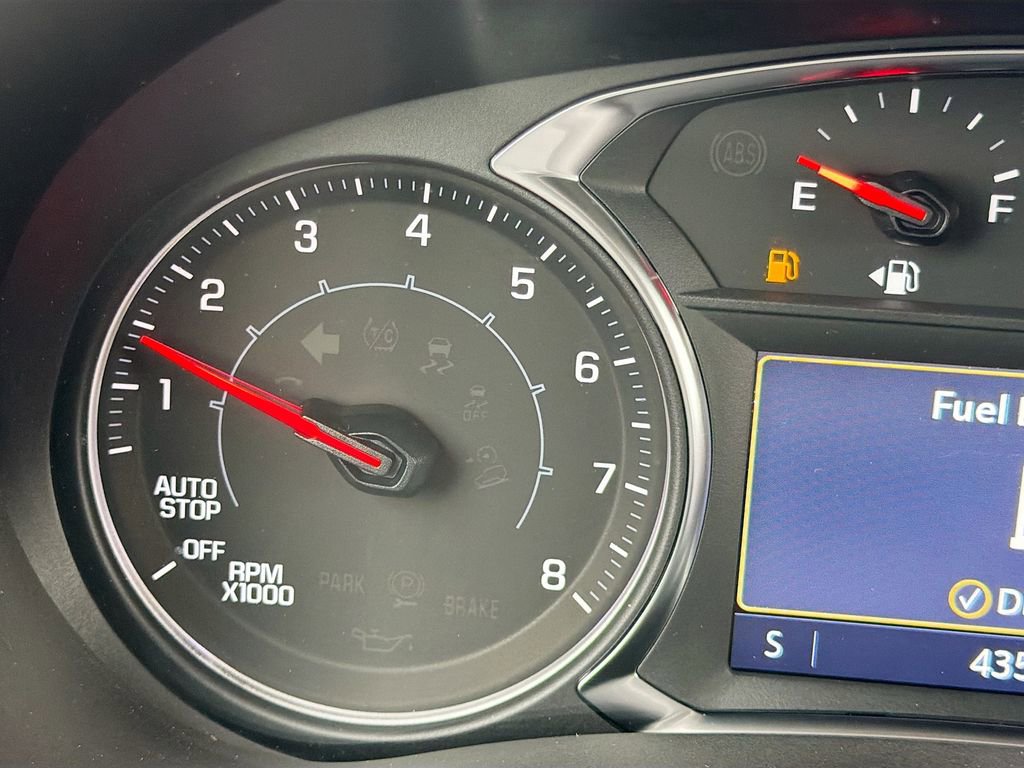 Used 2024 GMC Terrain SLT image 42