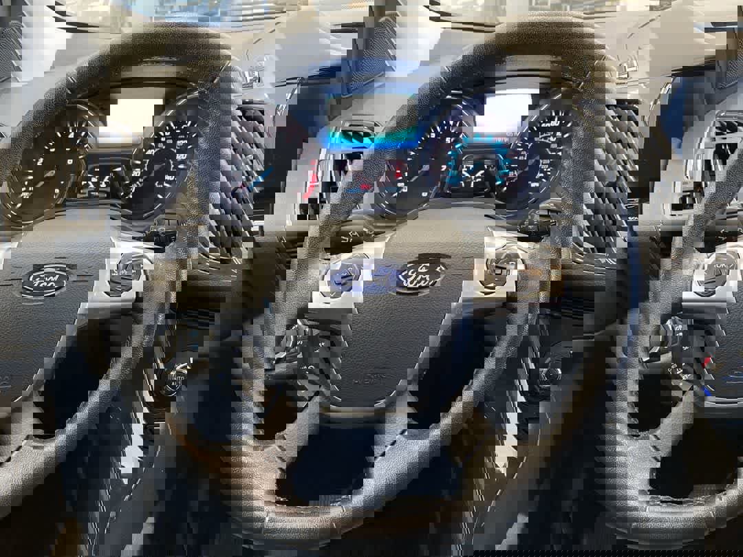 Used 2015 Ford Escape Titanium image 17