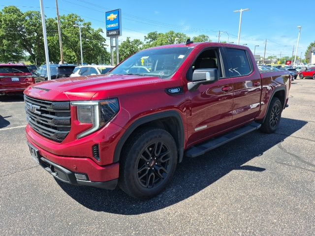 Used 2024 GMC Sierra 1500 Elevation w/ Elevation Premium Package AWD/4WD image 3