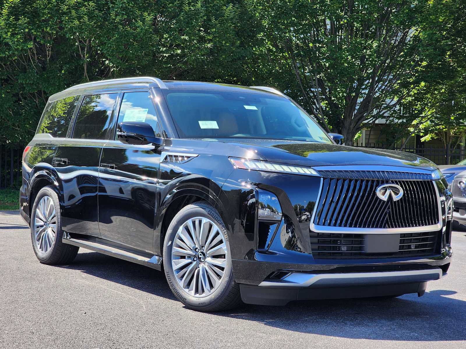 New 2026 INFINITI QX80 Luxe w/ Cargo Package image 1