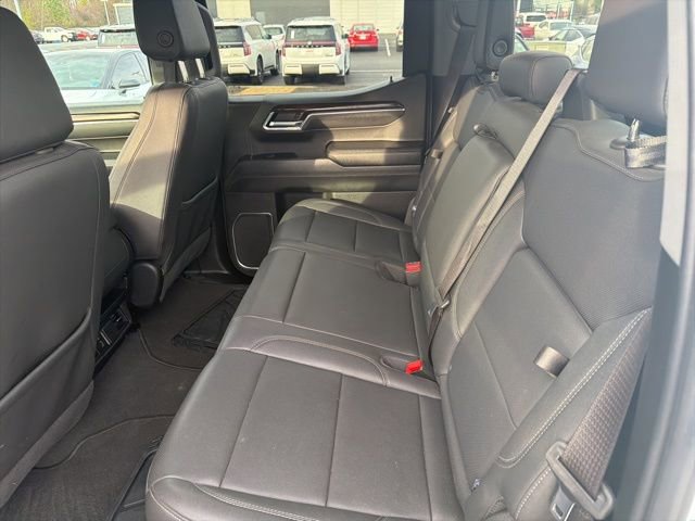 Used 2024 GMC Sierra 1500 SLT image 17