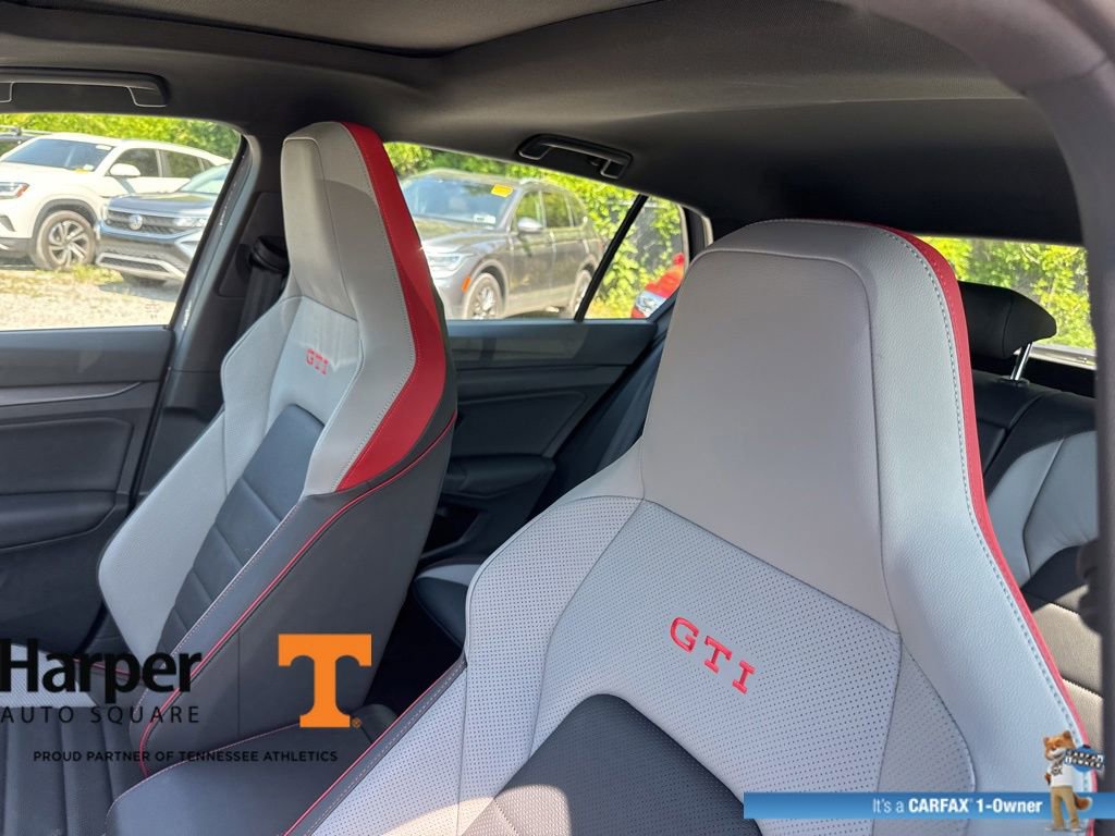 Used 2025 Volkswagen GTI Autobahn FWD image 12