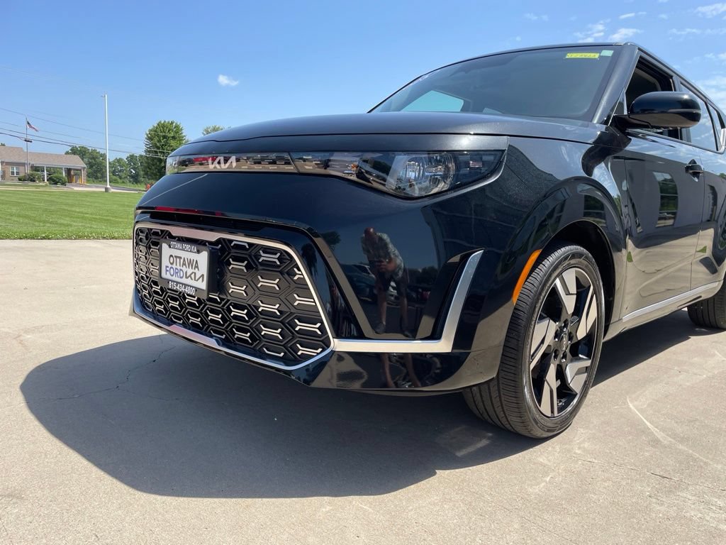 Used 2025 Kia Soul GT-Line FWD image 15