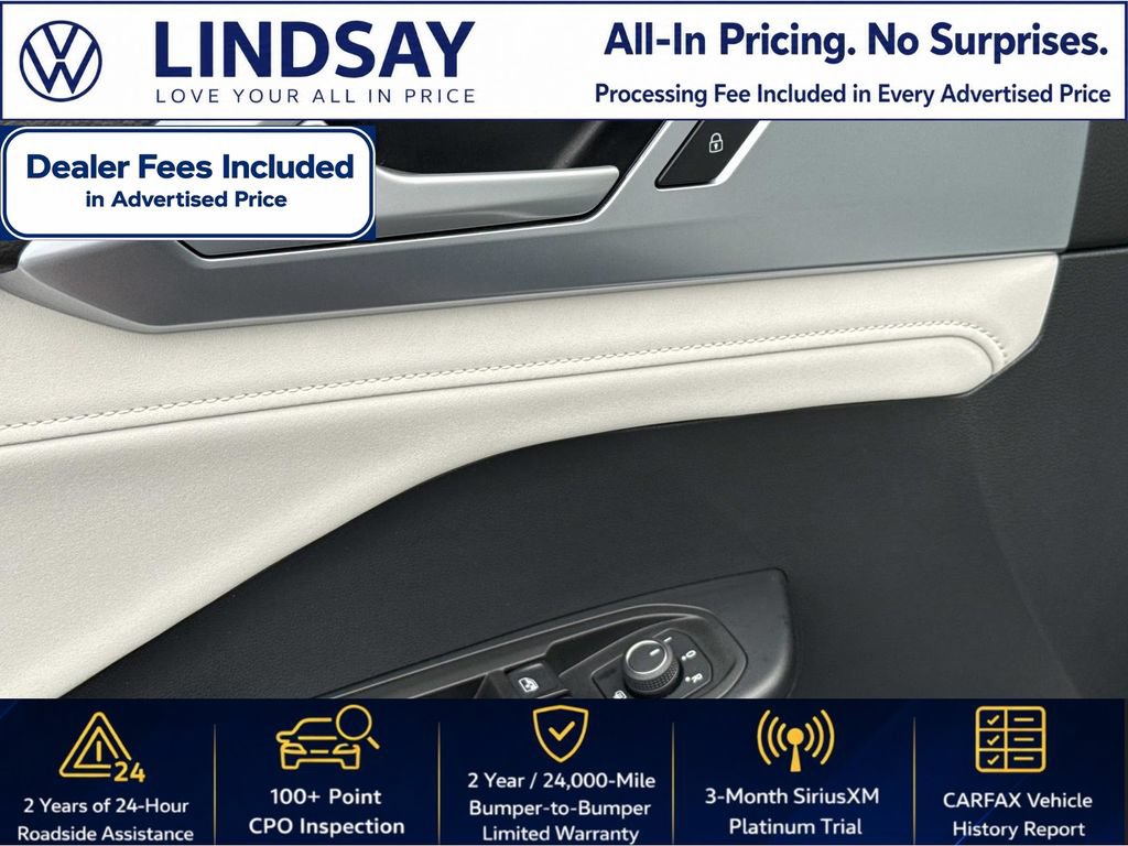 Certified 2025 Volkswagen Taos SE w/ Panoramic Sunroof Package AWD/4WD image 19