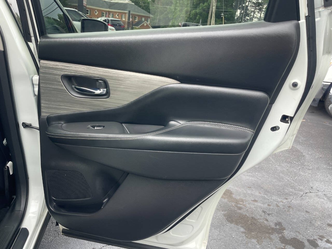 Used 2017 Nissan Murano Platinum w/ Platinum Technology Package FWD image 26