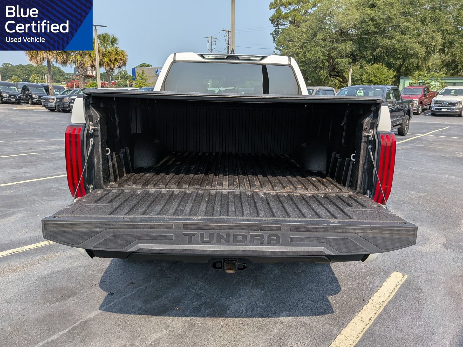 Used 2023 Toyota Tundra SR5 w/ SR5 Convenience Package AWD/4WD image 15