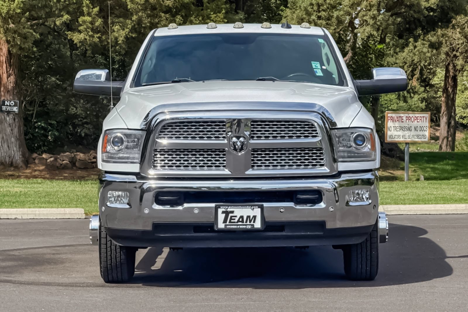 Used 2018 RAM 3500 Laramie w/ Convenience Group AWD/4WD image 10