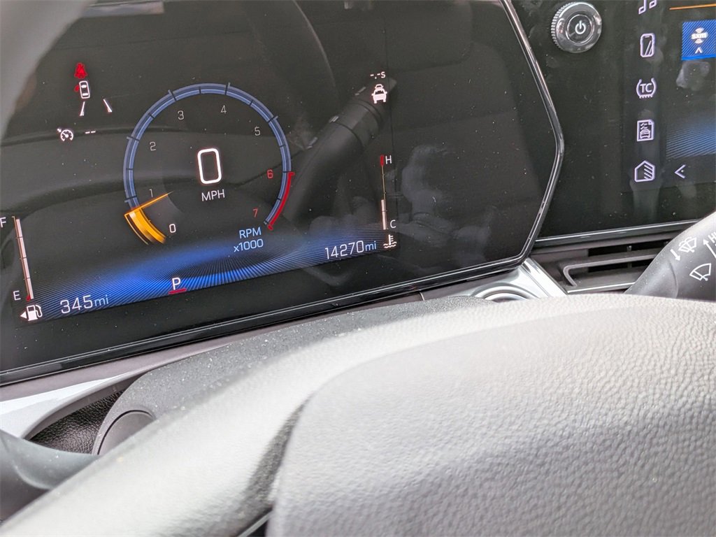 Used 2025 Chevrolet Trax LT w/ LT Convenience Package image 14