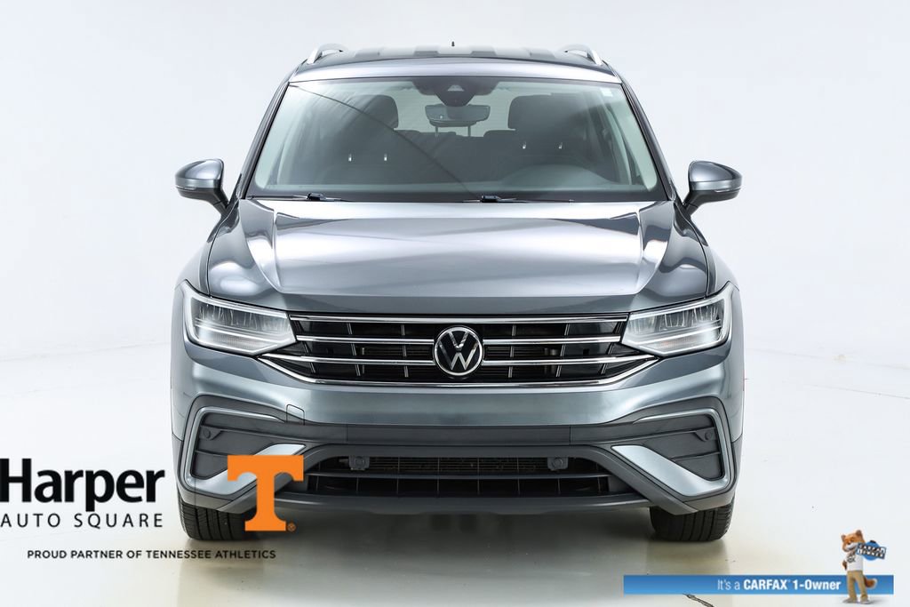 Used 2023 Volkswagen Tiguan SE image 16