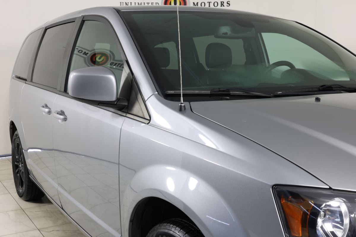 Used 2019 Dodge Grand Caravan GT FWD image 38