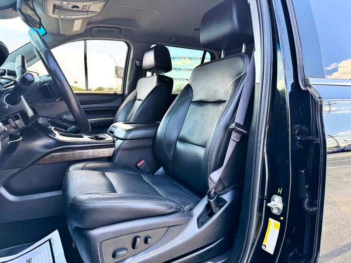 Used 2017 Chevrolet Tahoe LT image 11