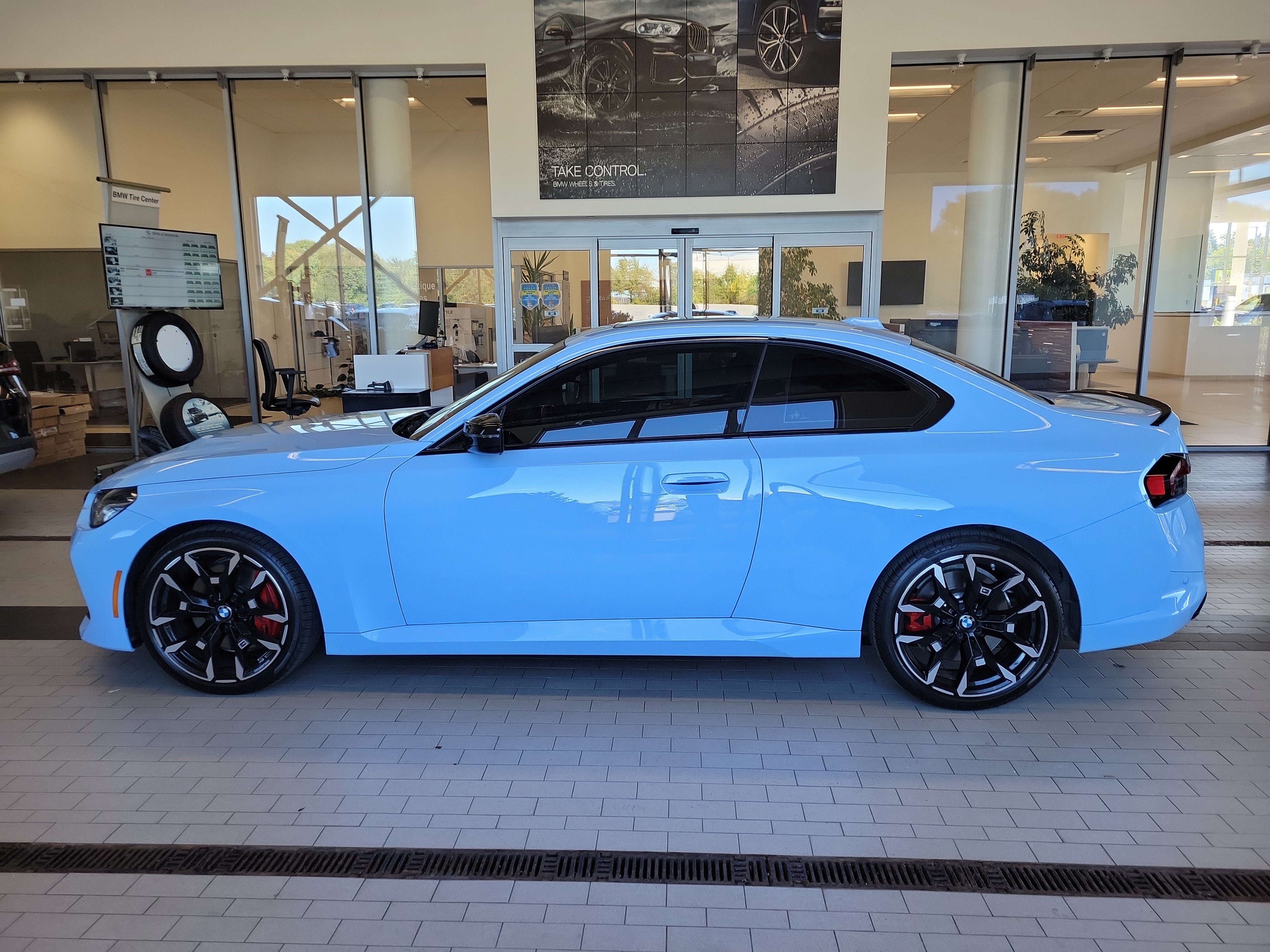 Used 2025 BMW M240i xDrive Coupe w/ Premium Package AWD/4WD image 8