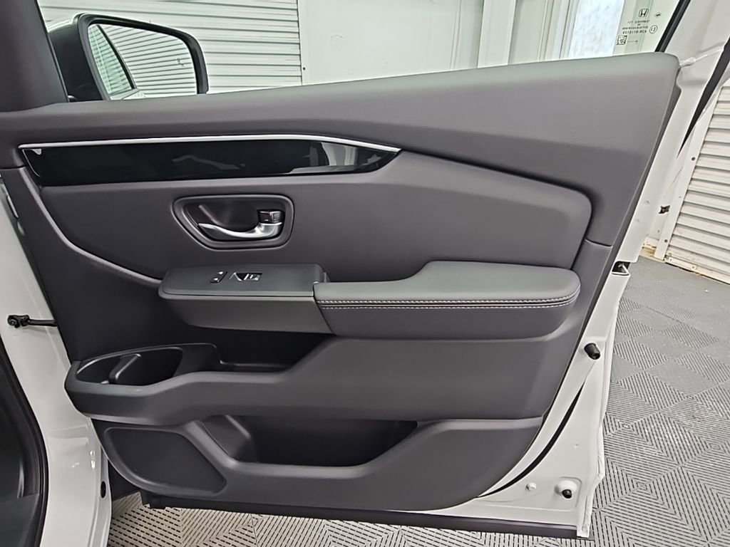 New 2025 Honda Pilot EX-L image 41