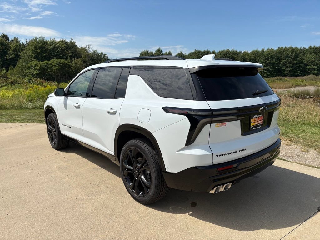 New 2027 Chevrolet Traverse RS w/ LPO, Floor Liner Package AWD/4WD image 7