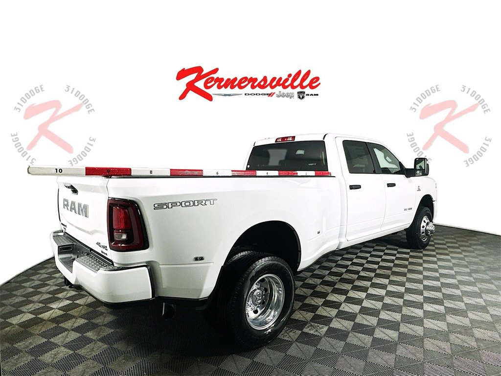 New 2026 RAM 3500 Big Horn image 7