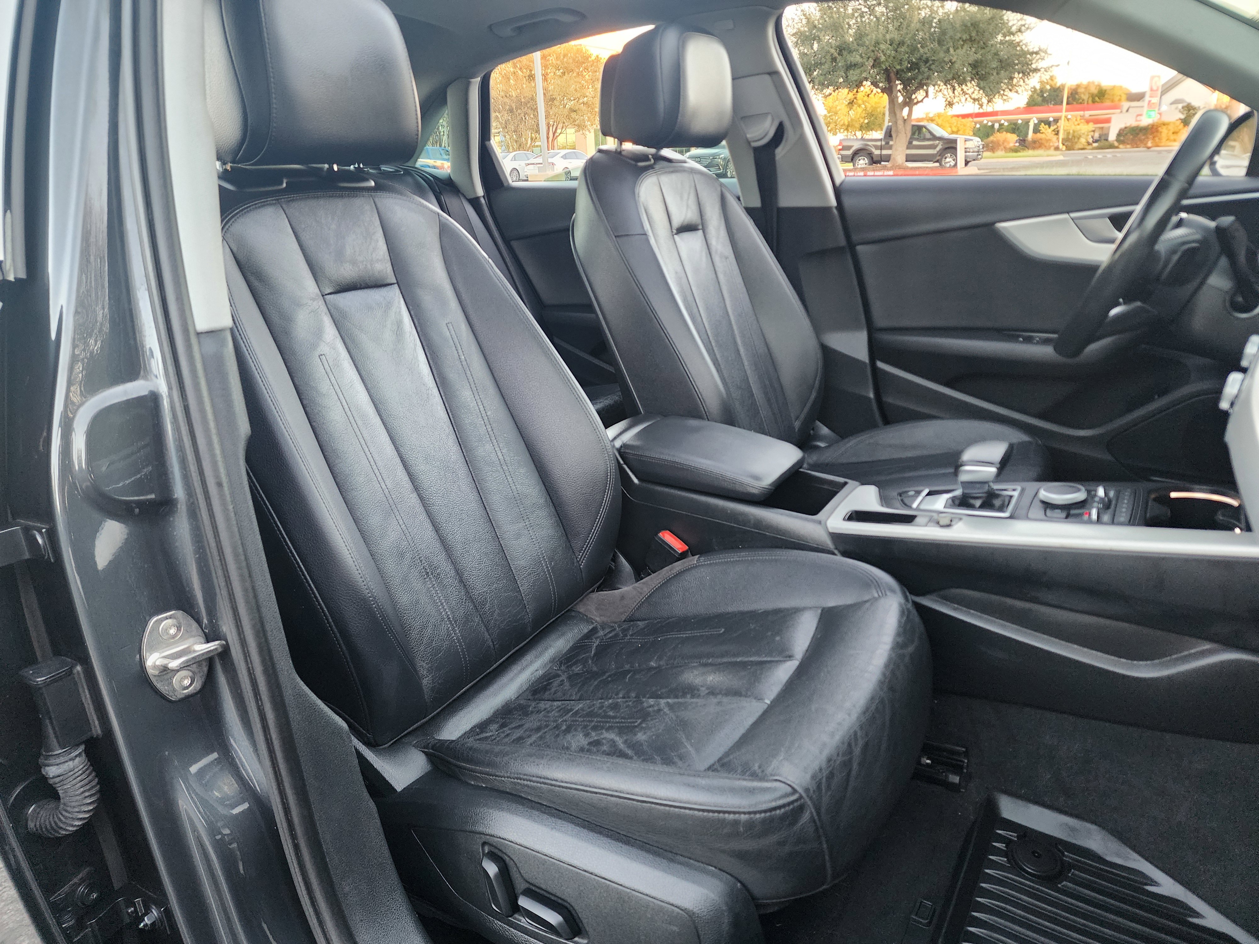 Used 2017 Audi A4 2.0T Ultra Premium w/ Convenience Package image 15