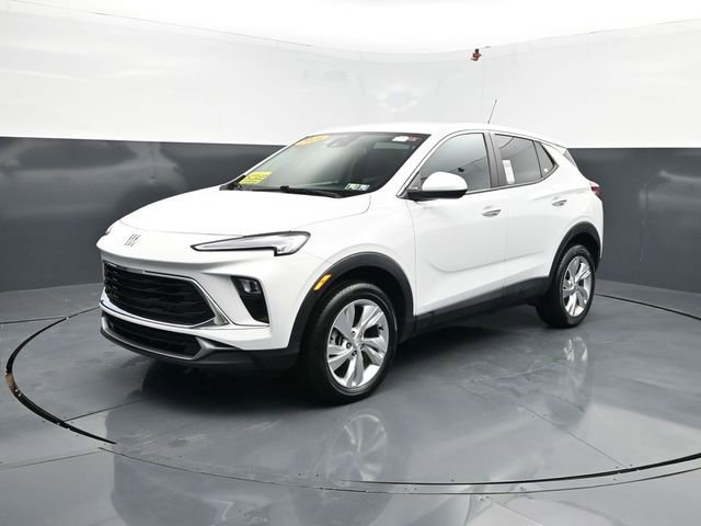 Used 2025 Buick Encore GX Preferred AWD/4WD image 4
