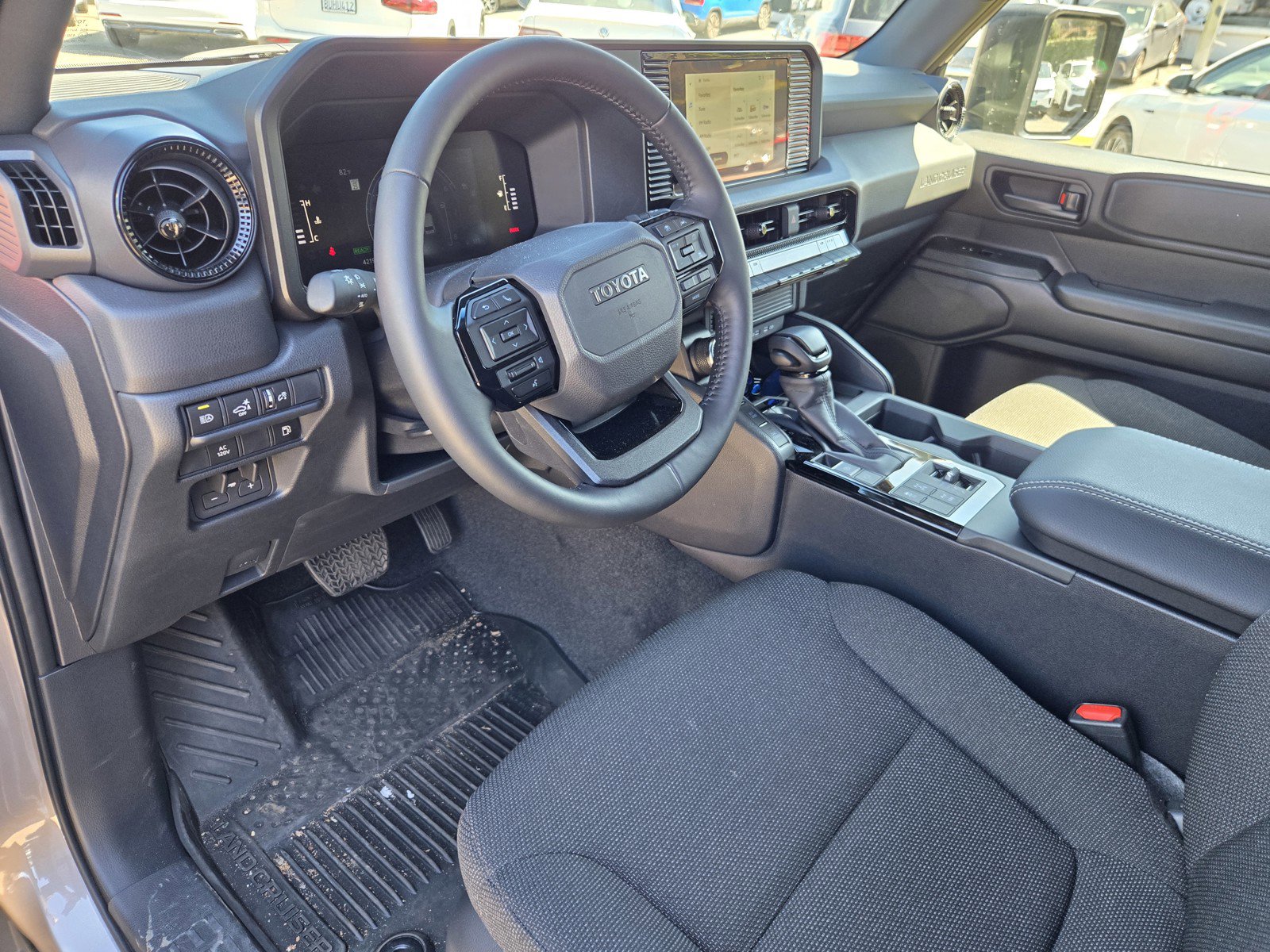 Used 2025 Toyota Land Cruiser image 10