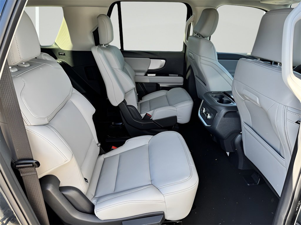 New 2025 Ford Expedition Max Active image 29