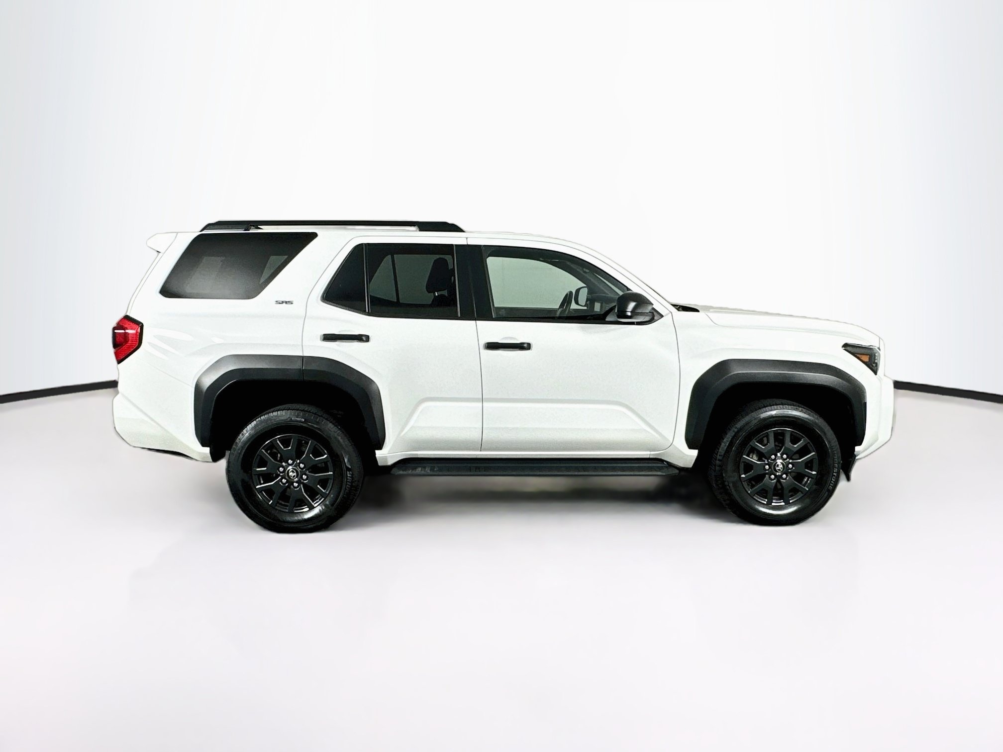 Used 2025 Toyota 4Runner SR5 AWD/4WD image 10