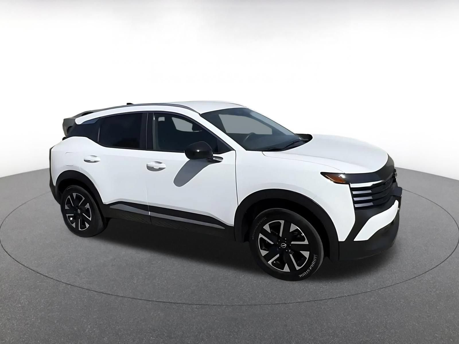 Used 2026 Nissan Kicks SV w/ Cold Weather Package AWD/4WD video 2