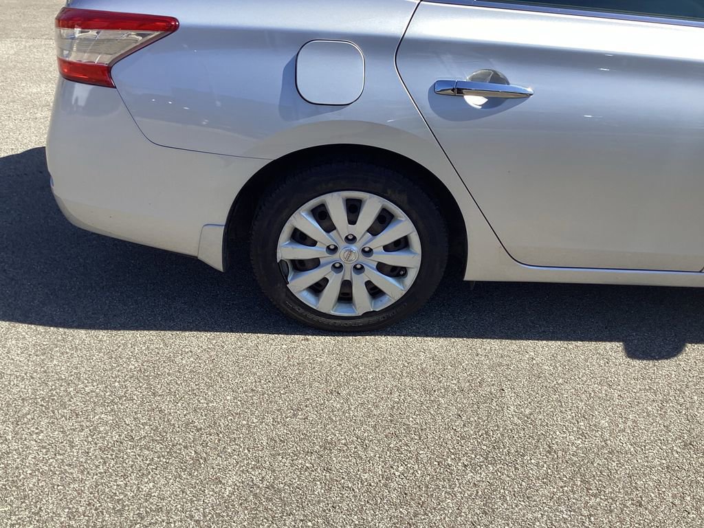 Used 2013 Nissan Sentra SV w/ Driver Pkg FWD image 26