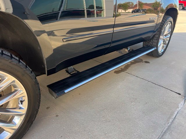 Used 2019 Chevrolet Tahoe Premier w/ Premier Plus Edition AWD/4WD image 22