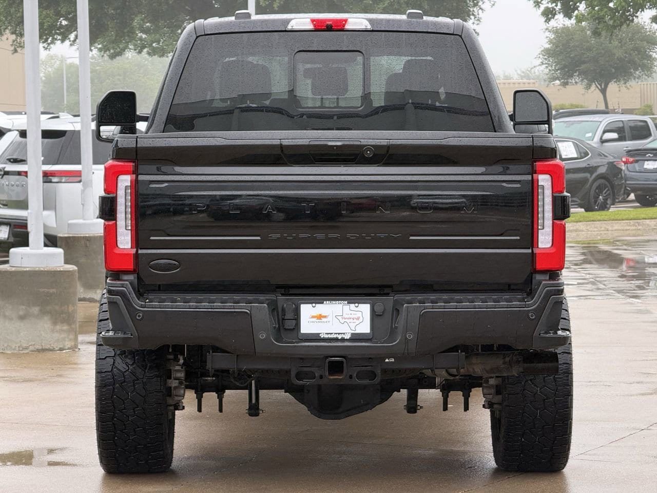 Used 2024 Ford F250 Platinum AWD/4WD image 5