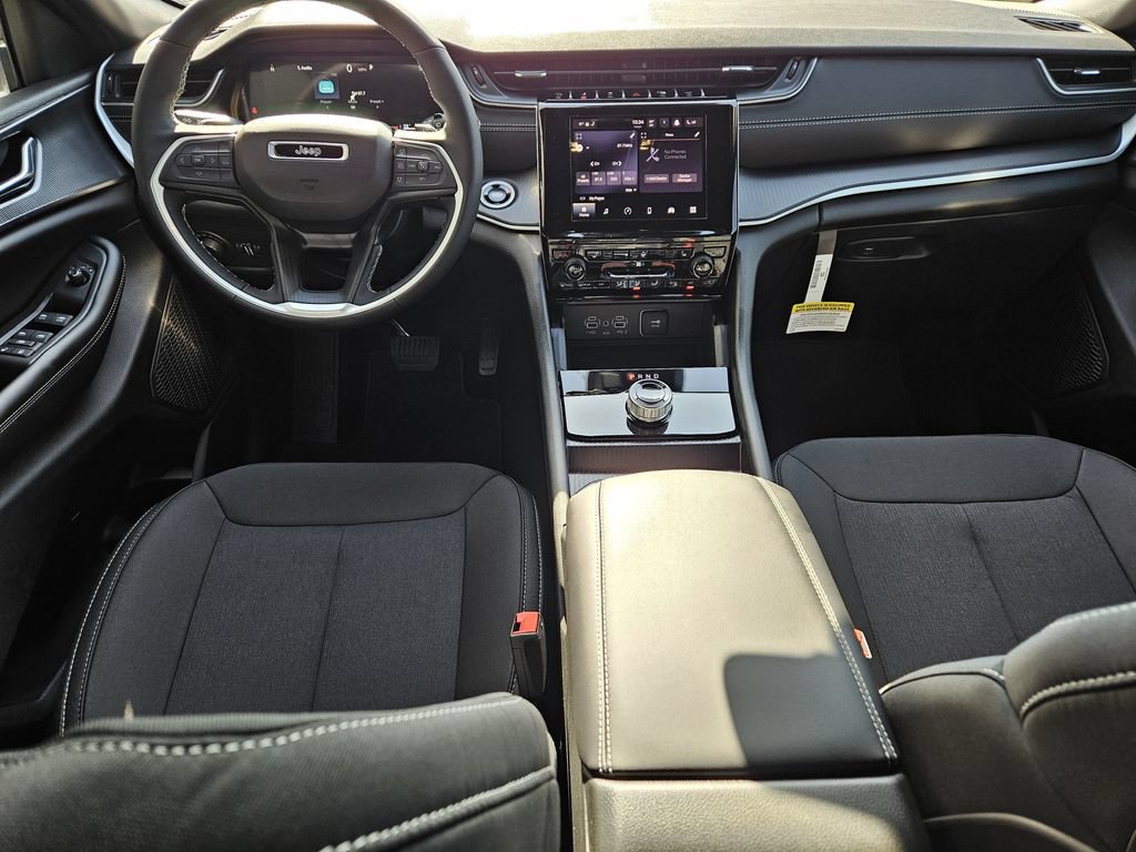 New 2026 Jeep Grand Cherokee Laredo X RWD image 9
