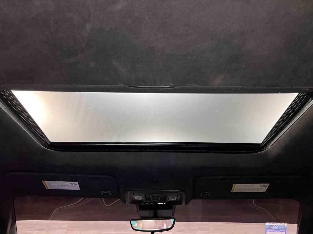 Used 2024 GMC Sierra 3500 Denali Ultimate image 19