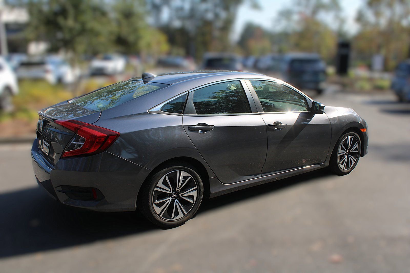 Used 2018 Honda Civic EX-T image 12