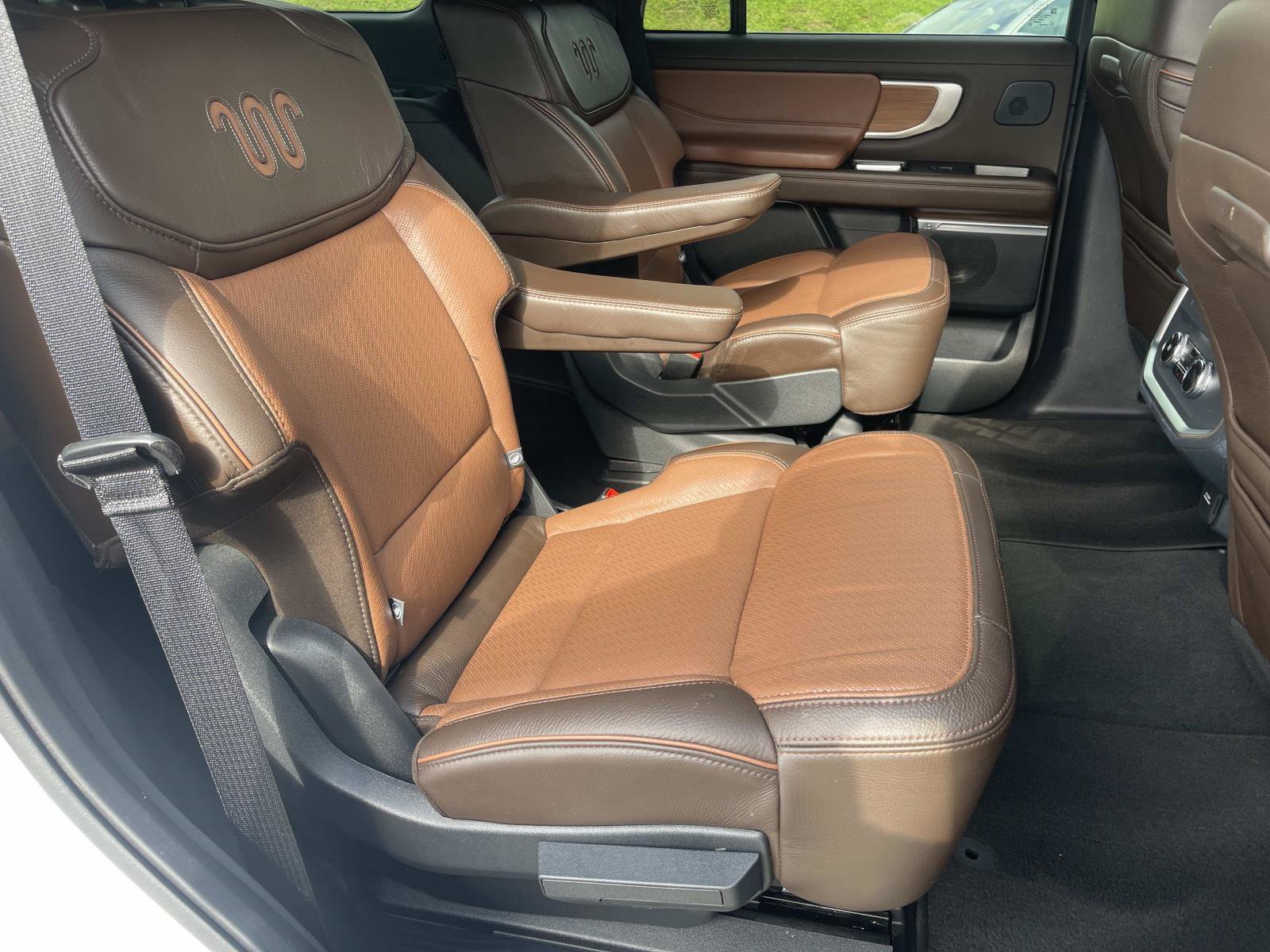 Used 2025 Ford Expedition King Ranch AWD/4WD image 22