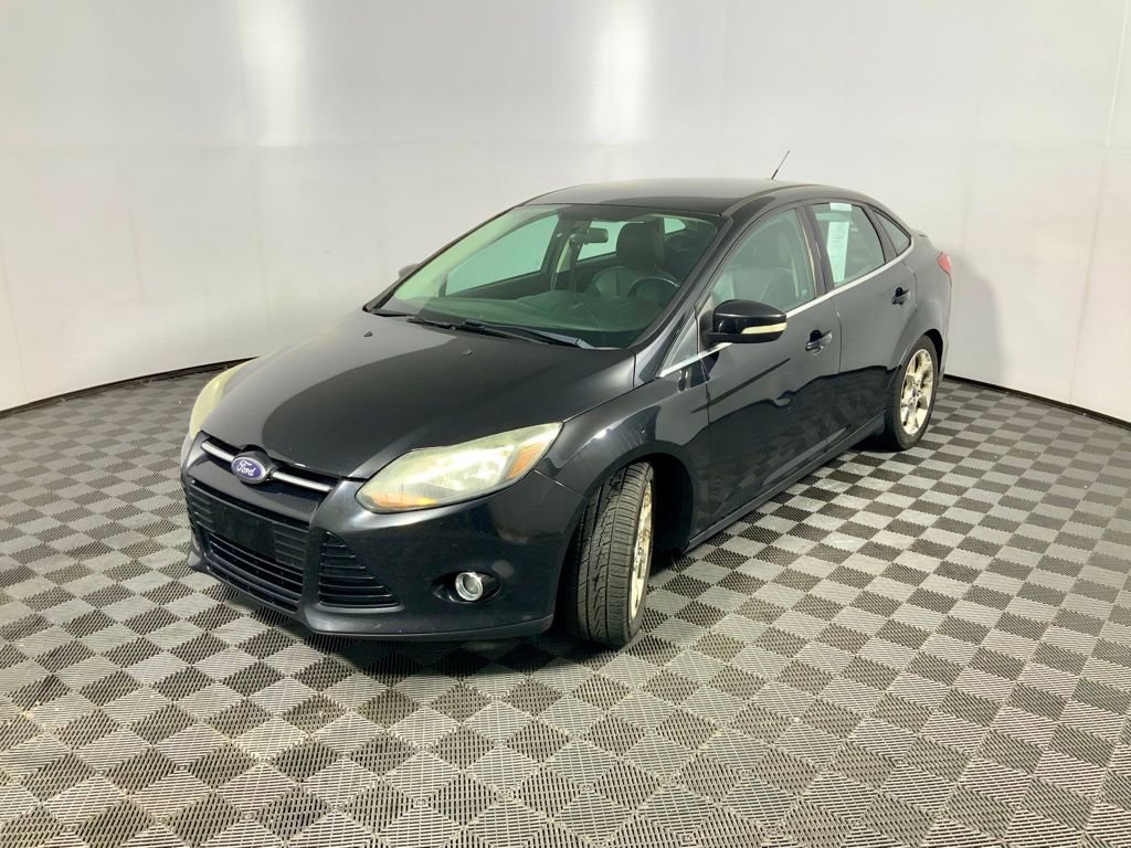 Used 2014 Ford Focus Titanium FWD image 6