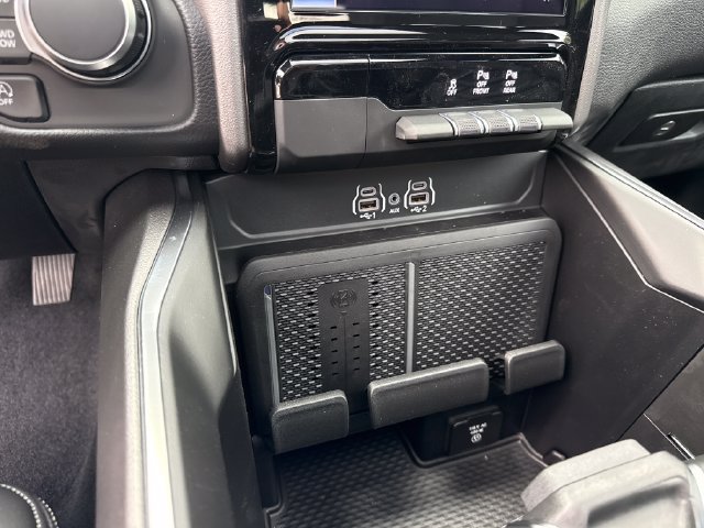 New 2026 RAM 1500 Big Horn AWD/4WD image 33