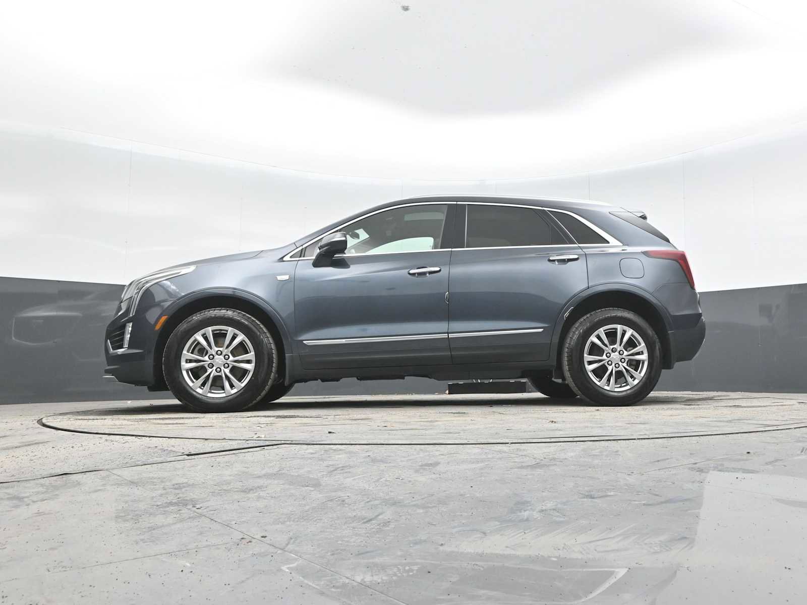 Used 2020 Cadillac XT5 Premium Luxury AWD/4WD image 46