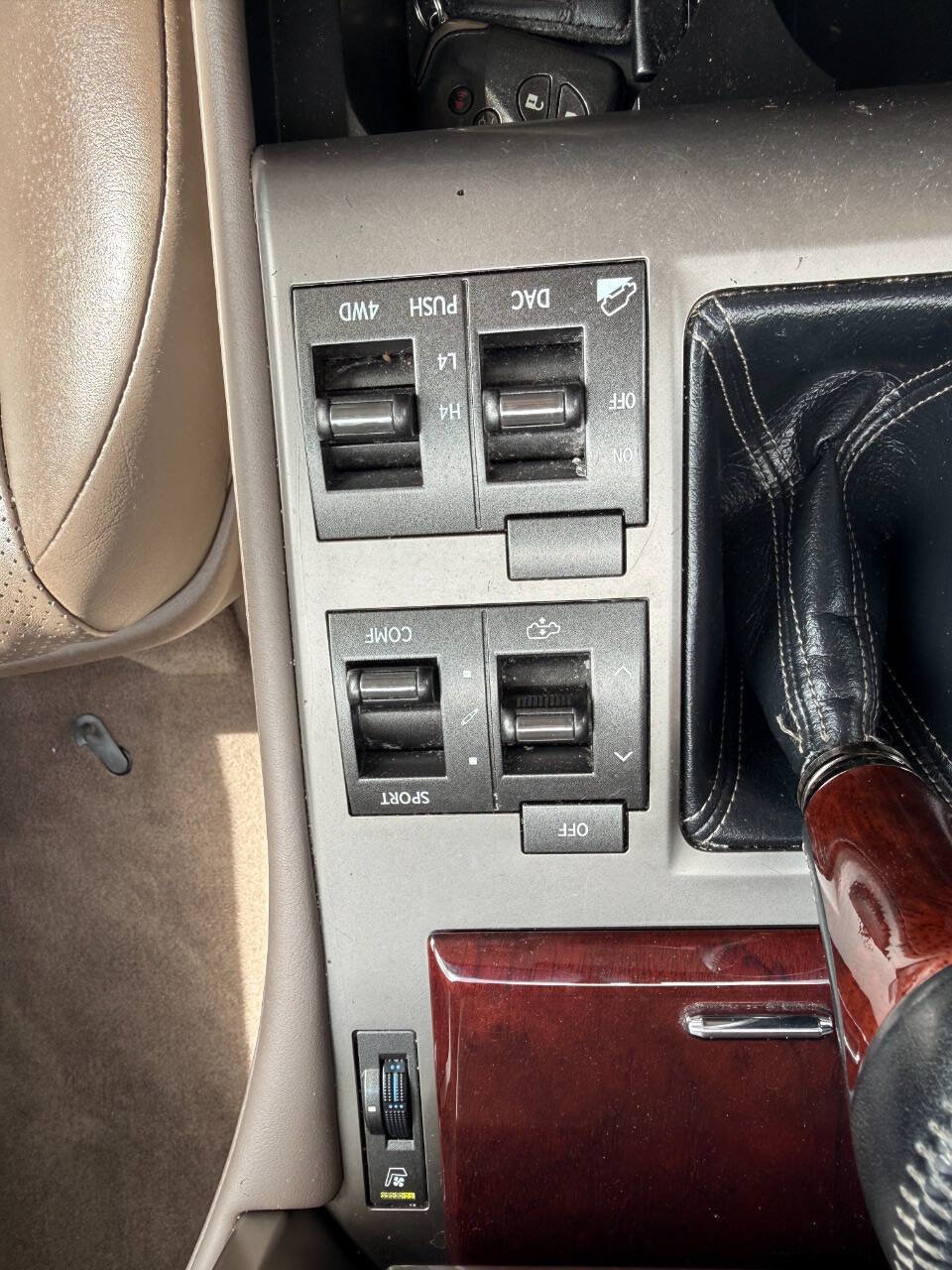 Used 2012 Lexus GX 460 Premium AWD/4WD image 54