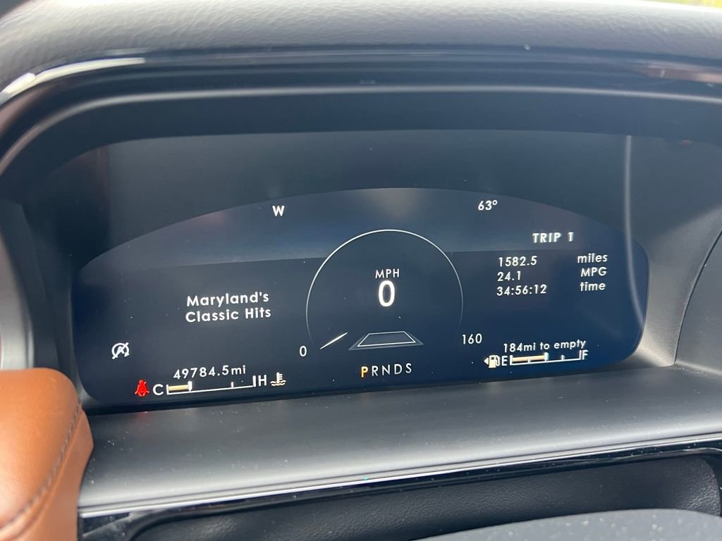 Used 2022 Lincoln Nautilus Reserve w/ Equipment Group 202A image 22