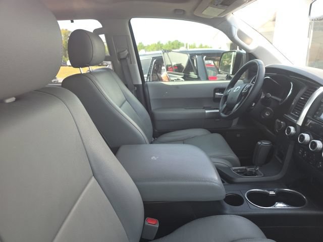 Used 2019 Toyota Sequoia Limited w/ Safety & Convenience Package AWD/4WD image 13