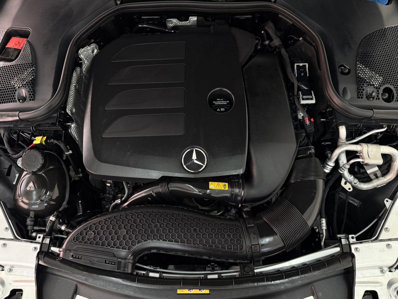 Used 2023 Mercedes-Benz E 350 Sedan image 32
