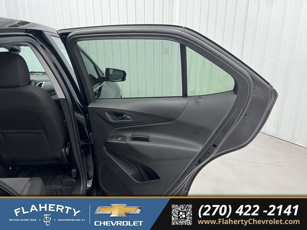 Used 2024 Chevrolet Equinox LT AWD/4WD image 12