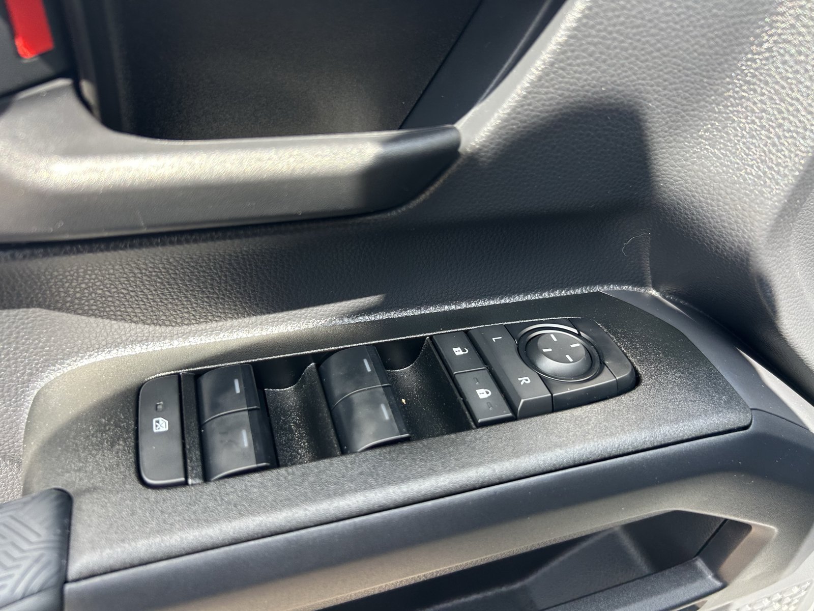 Used 2026 Toyota 4Runner SR5 AWD/4WD image 30