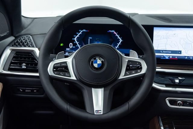 New 2026 BMW X5 xDrive40i w/ M Sport Package AWD/4WD image 17