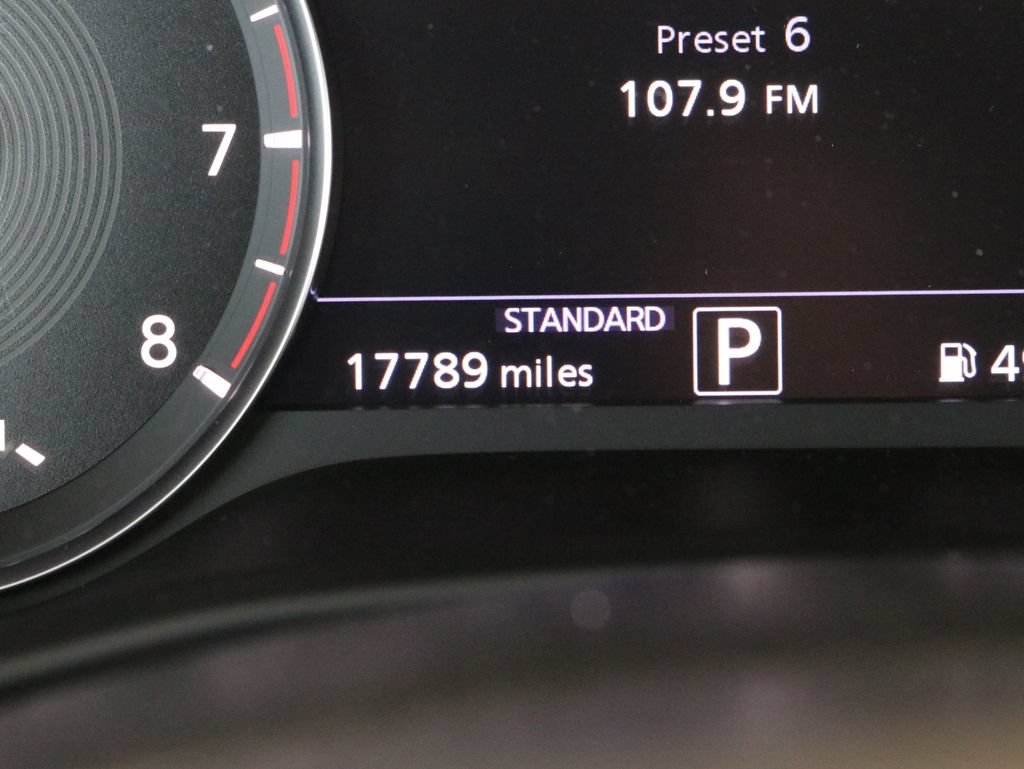 Used 2023 INFINITI QX50 Sensory AWD/4WD image 12
